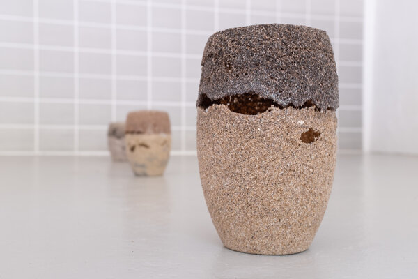 "Sand = Asche" von neo