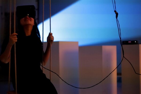 Swing – immersive VR-Installation | Christin Marczinzik & Thi Binh Minh Nguyen | Spektakel digital, Febr. 2015