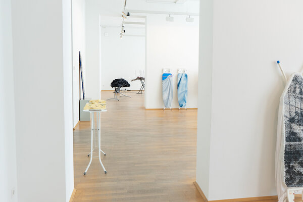 "IRONY" Ausstellung, April 2025, Foto: Linn Pusack